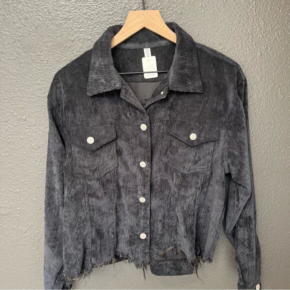 ZENANA DAYNA CORDUROY CROPPED JACKET LARGE Black - Picture 5 of 16